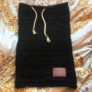 Buckley + Mitchell snood